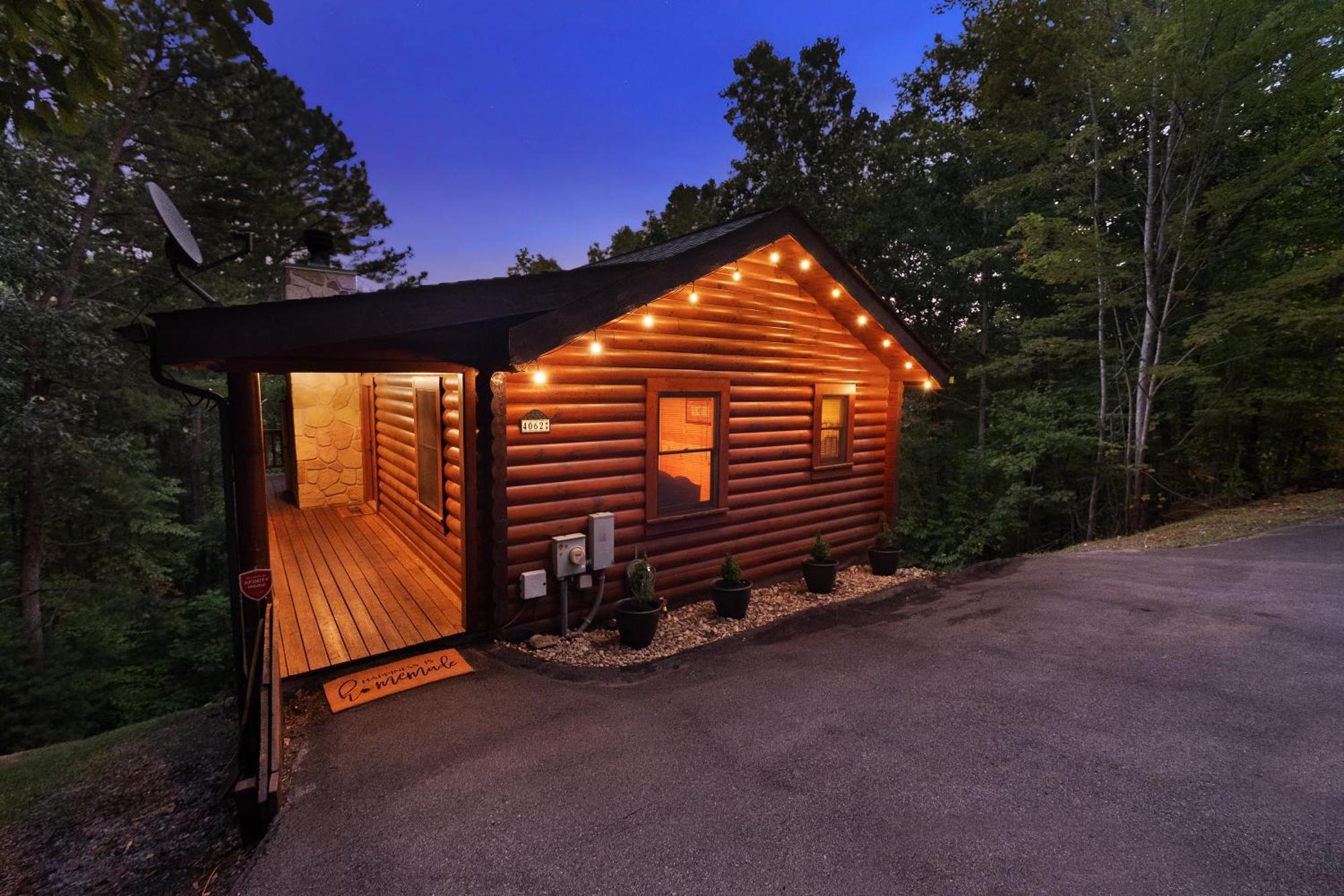 Private Smoky Mountain Luxury Log Home With 2 Fireplaces, Hot Tub & Community Pool Sevierville Extérieur photo