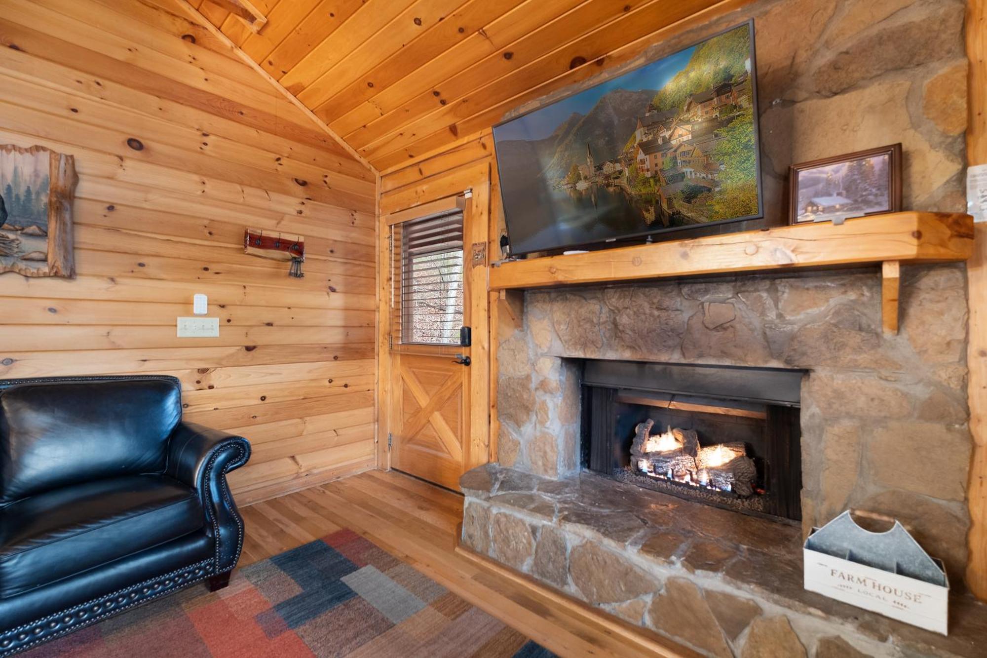 Private Smoky Mountain Luxury Log Home With 2 Fireplaces, Hot Tub & Community Pool Sevierville Extérieur photo