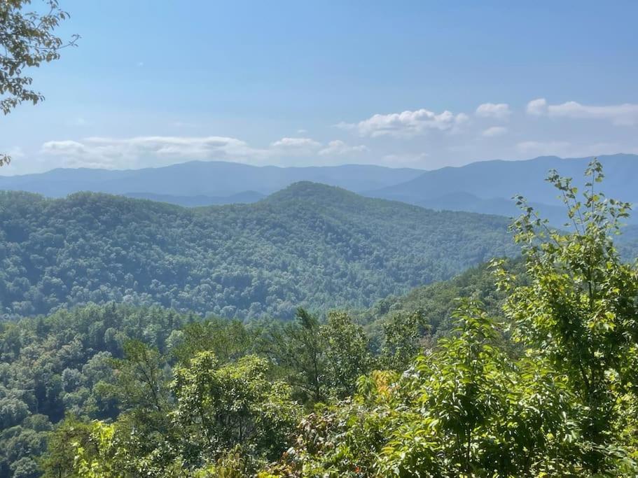 Private Smoky Mountain Luxury Log Home With 2 Fireplaces, Hot Tub & Community Pool Sevierville Extérieur photo
